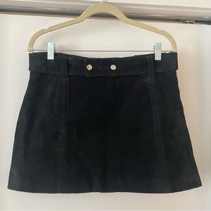 black zara suede mini skirt